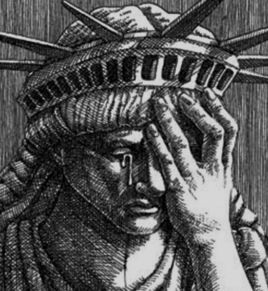 ESTATUA DE LA LIBERTAD LLORANDO.